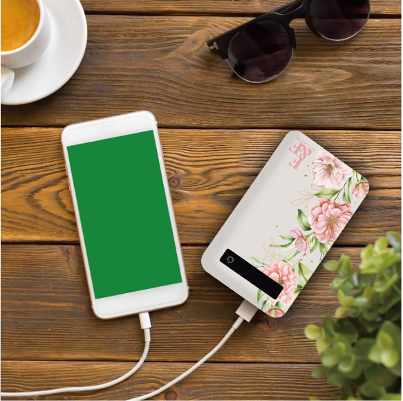 モバイルバッテリー 4000mah 充電器 スマホ iPhone Android 花 花柄 フラワー オシャレ かわいい 6枚目の画像