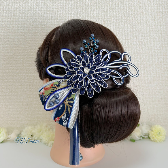 成人式結婚式卒業式・和装水引髪飾り・華一輪・紺 4枚目の画像