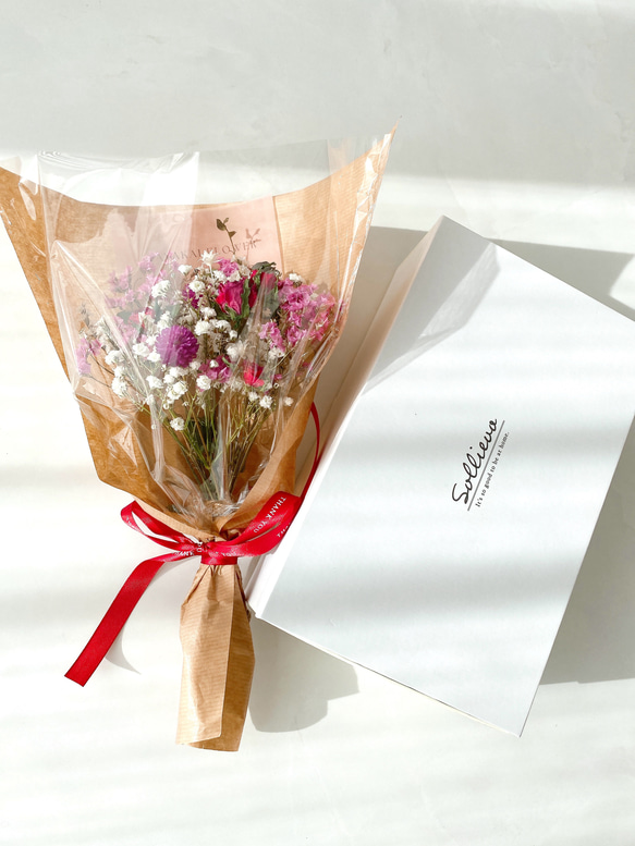 White＆pink red 薔薇とカスミソウ 花束 ドライフラワー ブーケ スワッグ ひな祭り バレンタイン 母の日 3枚目の画像