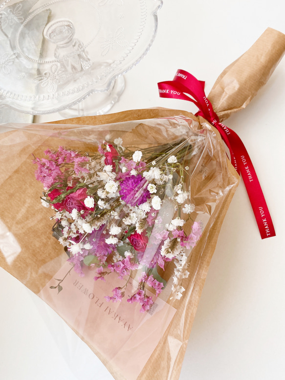White＆pink red 薔薇とカスミソウ 花束 ドライフラワー ブーケ スワッグ ひな祭り バレンタイン 母の日 6枚目の画像