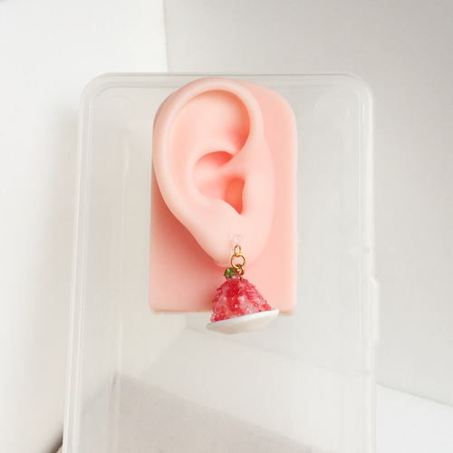 いちごかき氷 シロップの氷 耳飾り 単品 1/12 シルバニアファミリー