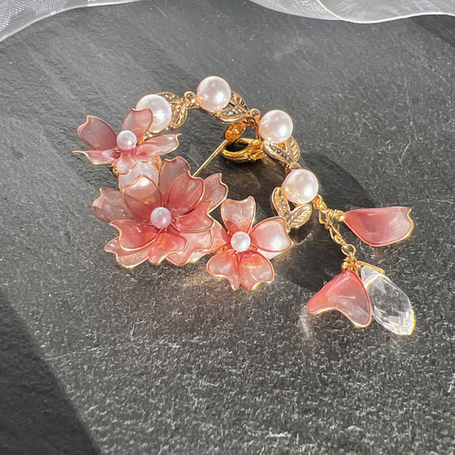 ☆フォクシー☆定番ブローチ☆お花