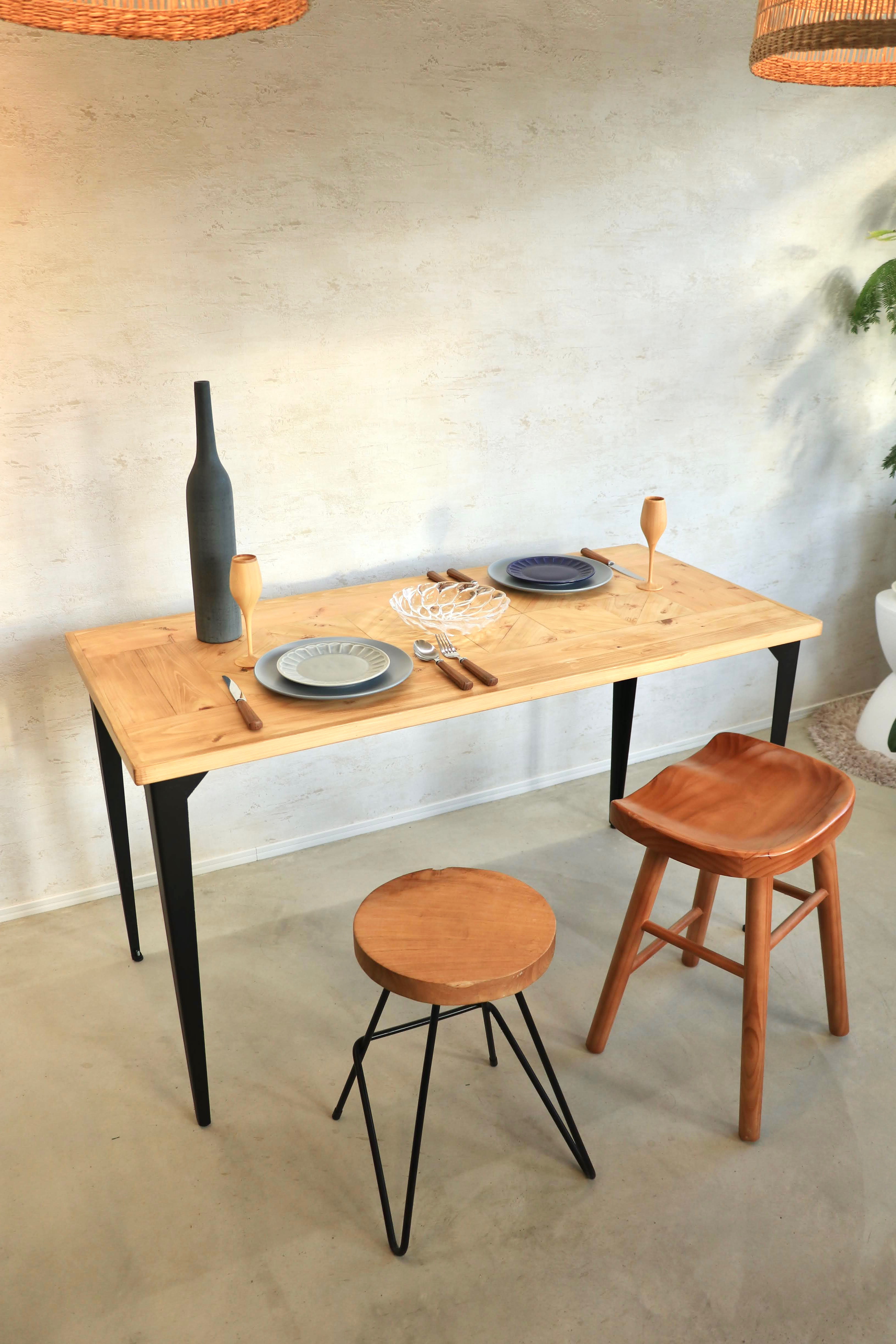 ジオメトリックテーブル　W1,200×D600 ダイニングテーブル　ローテーブル　リビングテーブル　ヘリンボーンテーブル