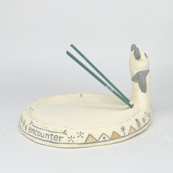 石粉粘土 「たびパンダのお香立て」 "Journey panda incense stand" 4枚目の画像