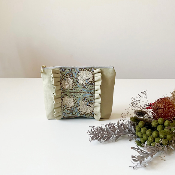 受注生産】フリルポーチ（モリスbeige） ポーチ yaya 通販 17133690  