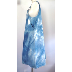 藍染バックスリットサロペットジャンパースカート 4枚目の画像