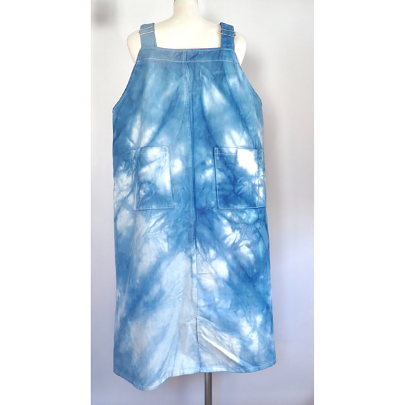 藍染バックスリットサロペットジャンパースカート 2枚目の画像