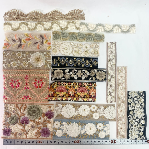 インド刺繍リボン　ハギレパック　C-132 人気・おすすめ｜省スペース設計・旅行向けにおすすめ お得商品 プライバシー配送 国内発送・安心販売体制