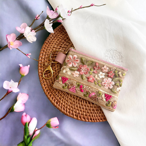 桜/インド刺繍×帆布☆キーホルダー付きフラットポーチ/マルチケース【2