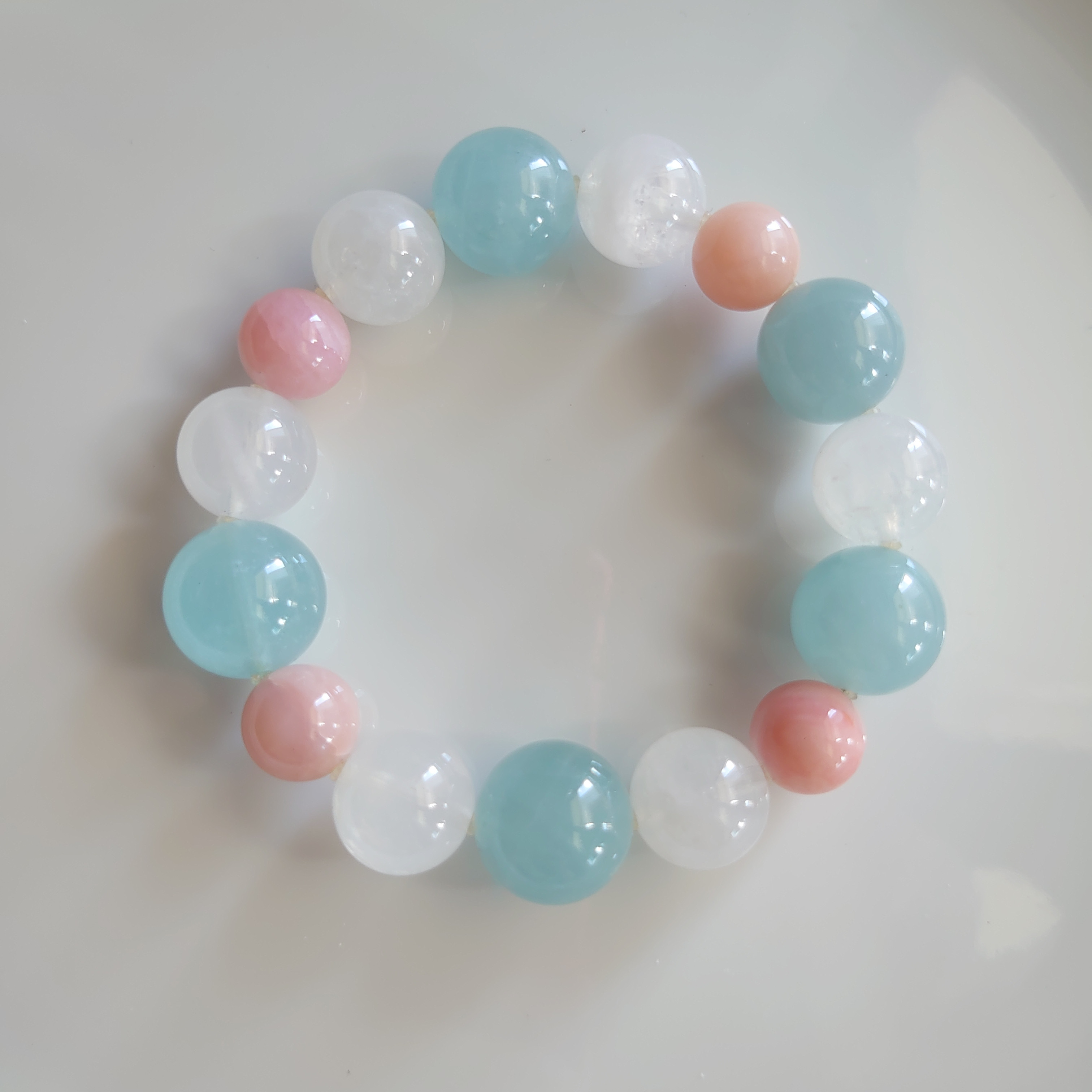 アクアマリン　ピンク珊瑚　ミルキークォーツ　 ブレスレット　素敵な逸品
