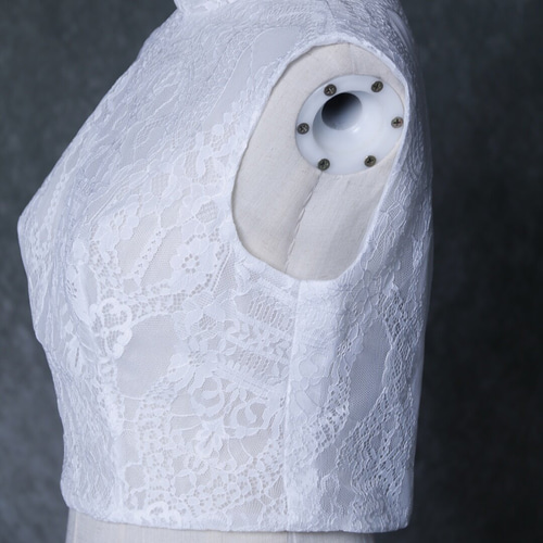 ノースリーブボレロ（WITH A WHITE） おまけつき（オーバードレス） ノースリーブボレロ（WITH A WHITE） おまけつき（オーバードレス）