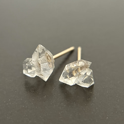 AAA 偶然の重なり 結合ハーキマーダイヤモンド スタッドピアス