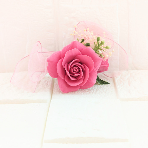 クレイフラワー✨ロココ調薔薇❁染め花布花❁クレイフラワー❁ハンドメイド ✿《受注制作》クレイフラワー✿バラのコサージュ✿お好みの色で