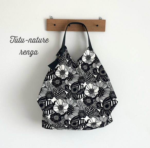 ★再々入荷●【受注製作】★トライアングルバック　北欧大花　綿麻 2枚目の画像