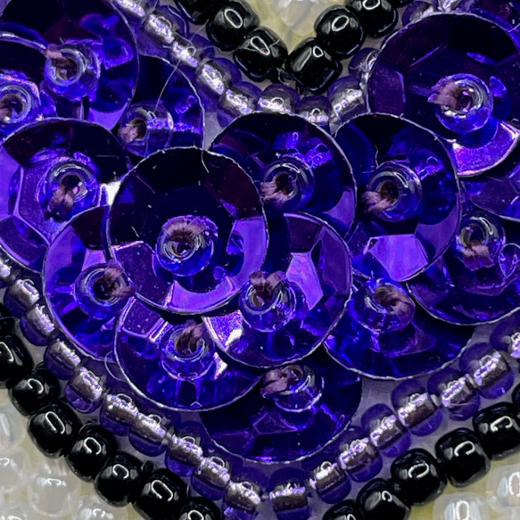eye～紫～  ビーズ刺繍ブローチ 6枚目の画像