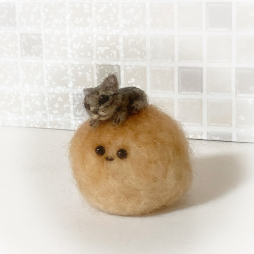 受注商品 羊毛フェルト ハンドメイド パン 子猫 mia オリジナル