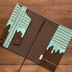 【四六判ソフトカバー用】とろける板チョコレートのブックカバー（ミント） 3枚目の画像