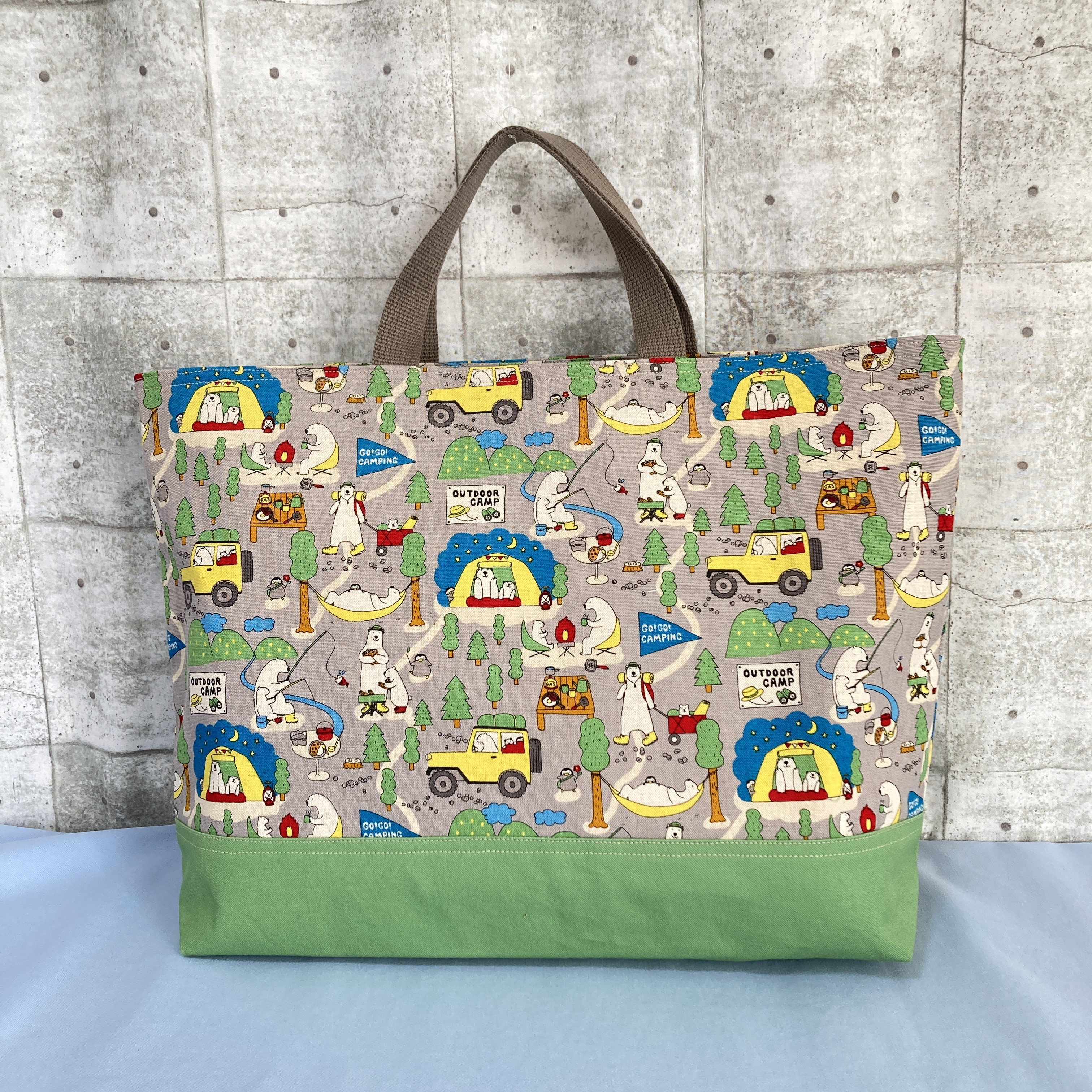 kastane　白くま　レッスンバッグ レッスンバック Lサイズ 白クマキャンプグレイ 46cmx32cm マチ8cm