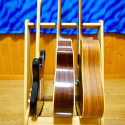 【m様専用】手作り木工　木製ギタースタンド （オーク） ３本掛け 3枚目の画像