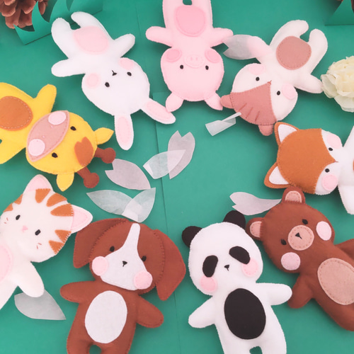 フェルトのおもちゃ☆動物マスコット おもちゃ・人形 キキ 通販