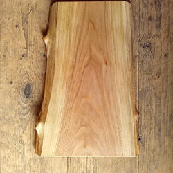 【木製看板製作】 鬼胡桃 29cm×40cm厚み3.3cm / 一枚板看板 5枚目の画像