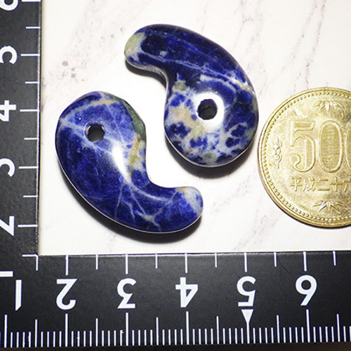 ソーダライト勾玉2個セット 天然石 CrazyStone 通販