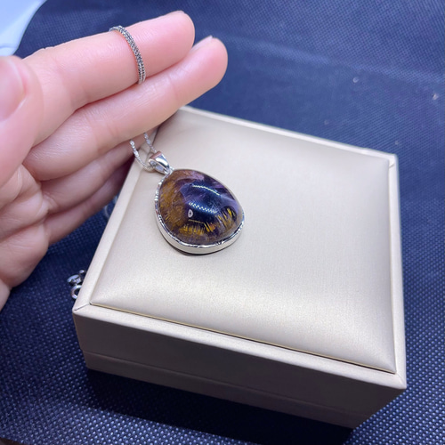 ⭐︎【天然】タイチンルチルクオーツ ペンダントトップ k18 11.3mm