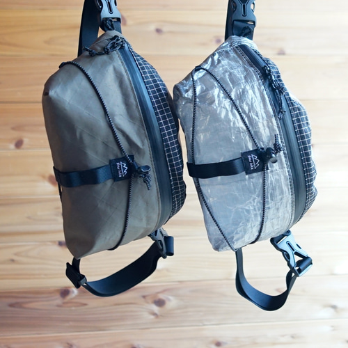 山も街も日常も。選べるカラー｜ハイカーナナメバッグ・S /登山・軽量 