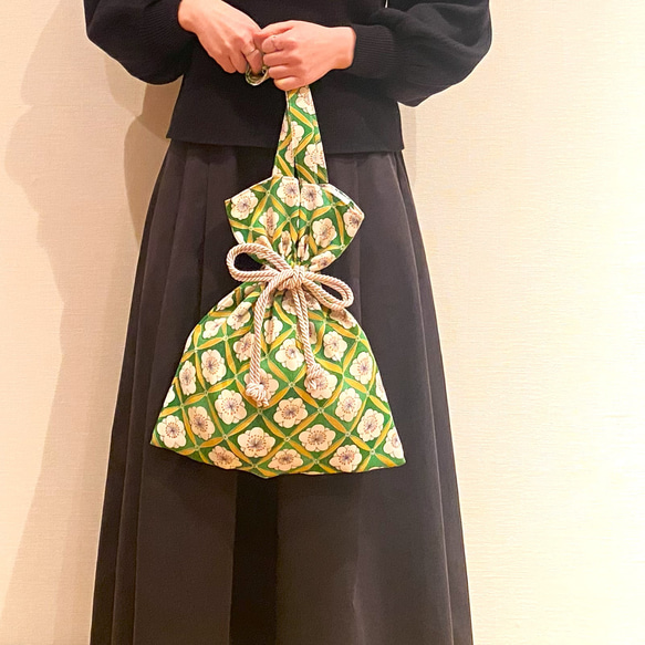 kimono結びバッグ 『黄緑×梅』 着物/シルク/巾着 7枚目の画像