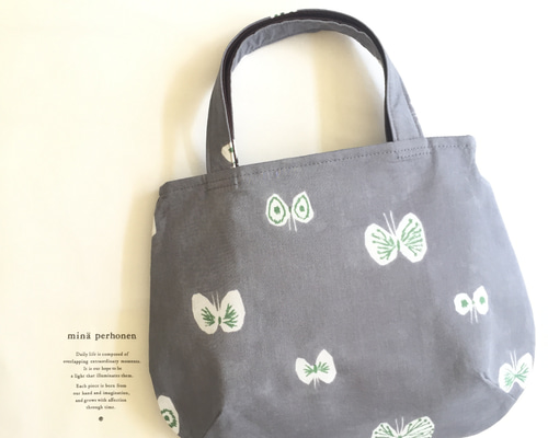 ⚮̈ ʾʾぷっくりまあるいタックバッグ 手提げ ⚮̈ minä perhonen⚮̈