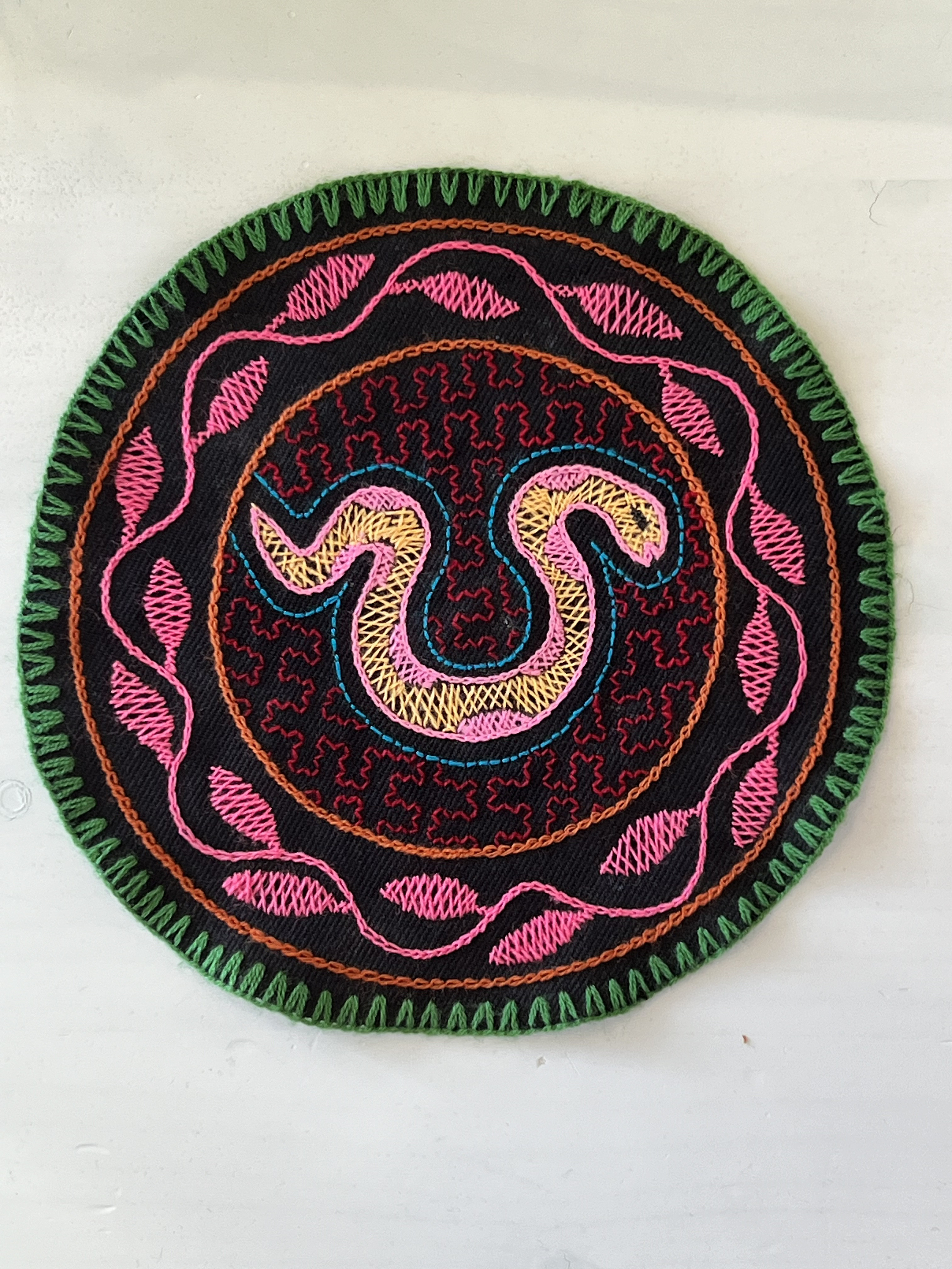 アヤワスカ　シピボ族　ハンドメイド　刺繍 アヤワスカ シピボ族 刺繍布｜Yahoo!フリマ（旧PayPayフリマ）