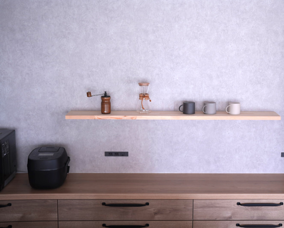 壁から生えてる棚(600〜1500mm)　フローティング棚　金具が見えない棚 1枚目の画像