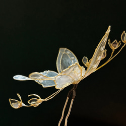 優雅に舞う蝶々　アメリカンフラワー　簪 5枚目の画像