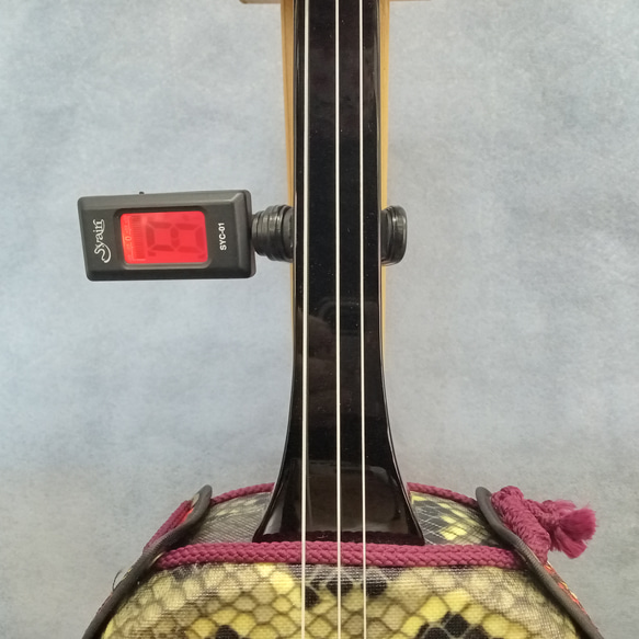 【Ｅ】沖縄三線 人工皮〈ヘビ柄プリント・宮古島〉 *´꒳`*