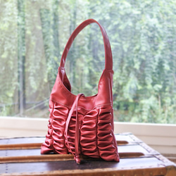 ひらひらショルダーバッグ合皮メタリックピンク 3枚目の画像