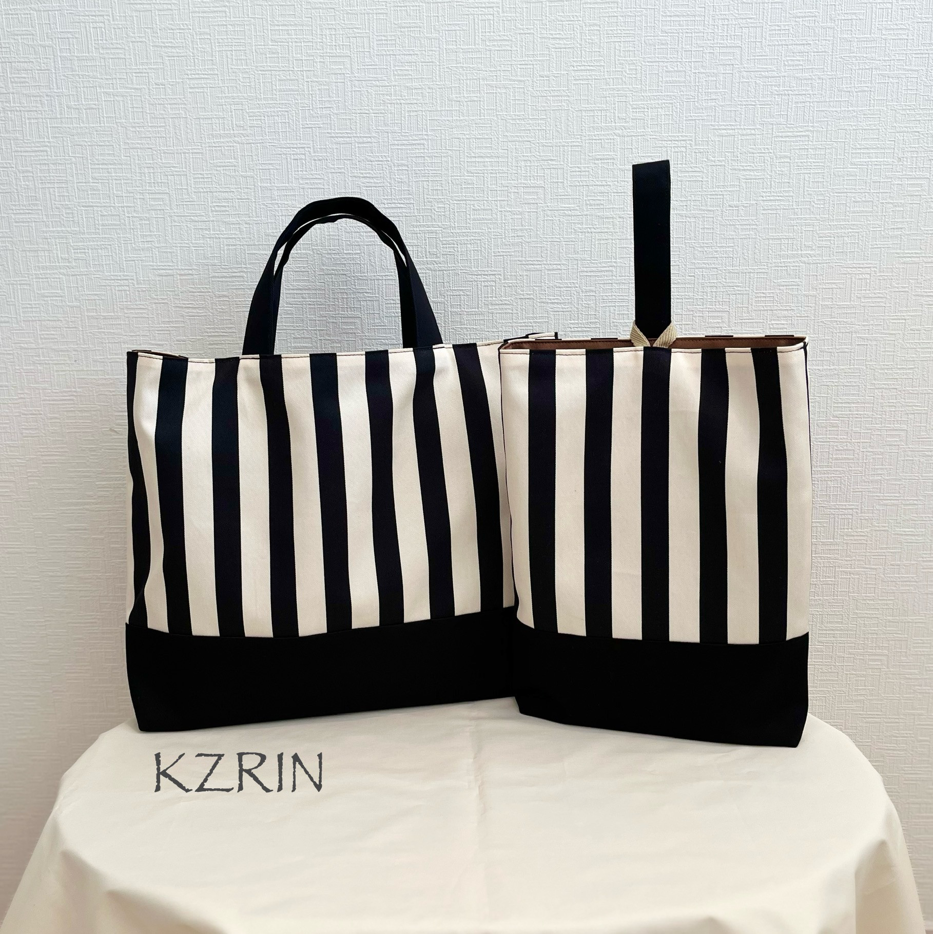 《入園入学グッズ》黒のストライプ　レッスンバック&上履き入れ