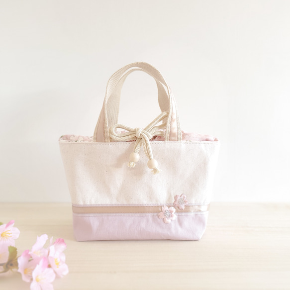✨保温保冷機能付き✨フリルリボントートバック✨ランチバック 保冷保温✻桜柄のランチバッグ✻ピンク トートバッグ