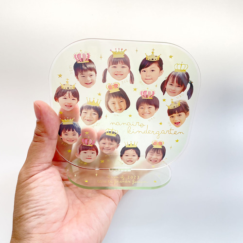 卒園記念 顔写真 アクリルスタンド 卒園記念品 写真入り （Crown・M