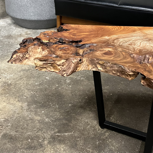 木目が美しい欅の一枚板ローテーブル ローテーブル・リビングテーブル