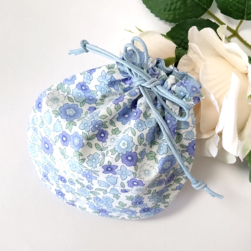 小サイズ》花柄の巾着ポーチ・ブルー ＃n381 巾着袋 natura-drop 通販