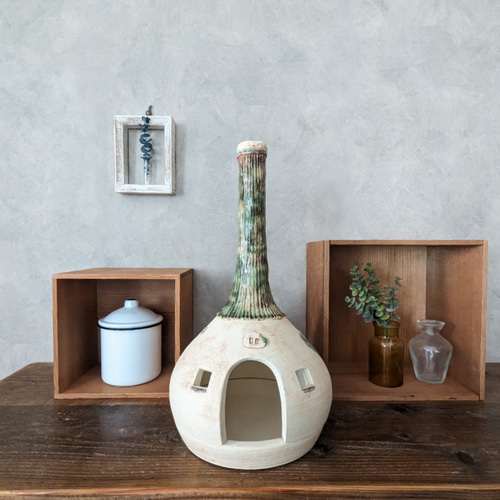 ハトの陶器のスタンドランプ 送料込み！ 陶器ランプシェード通販やす波窯の『昇鯉』(D001)はおしゃれな