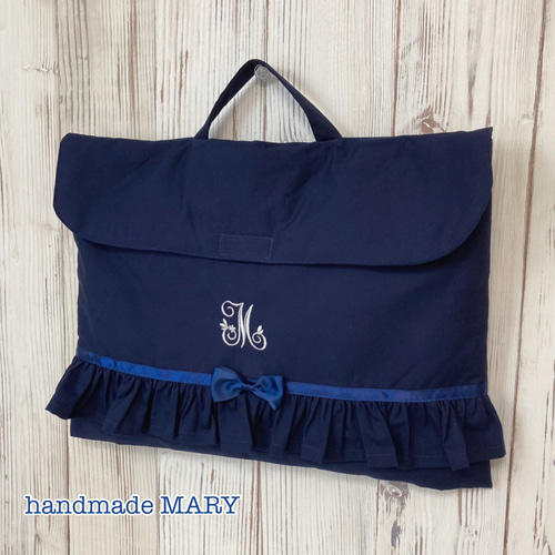 受注製作‼️イニシャルネイビーのオシャレな防災頭巾カバー背もたれ