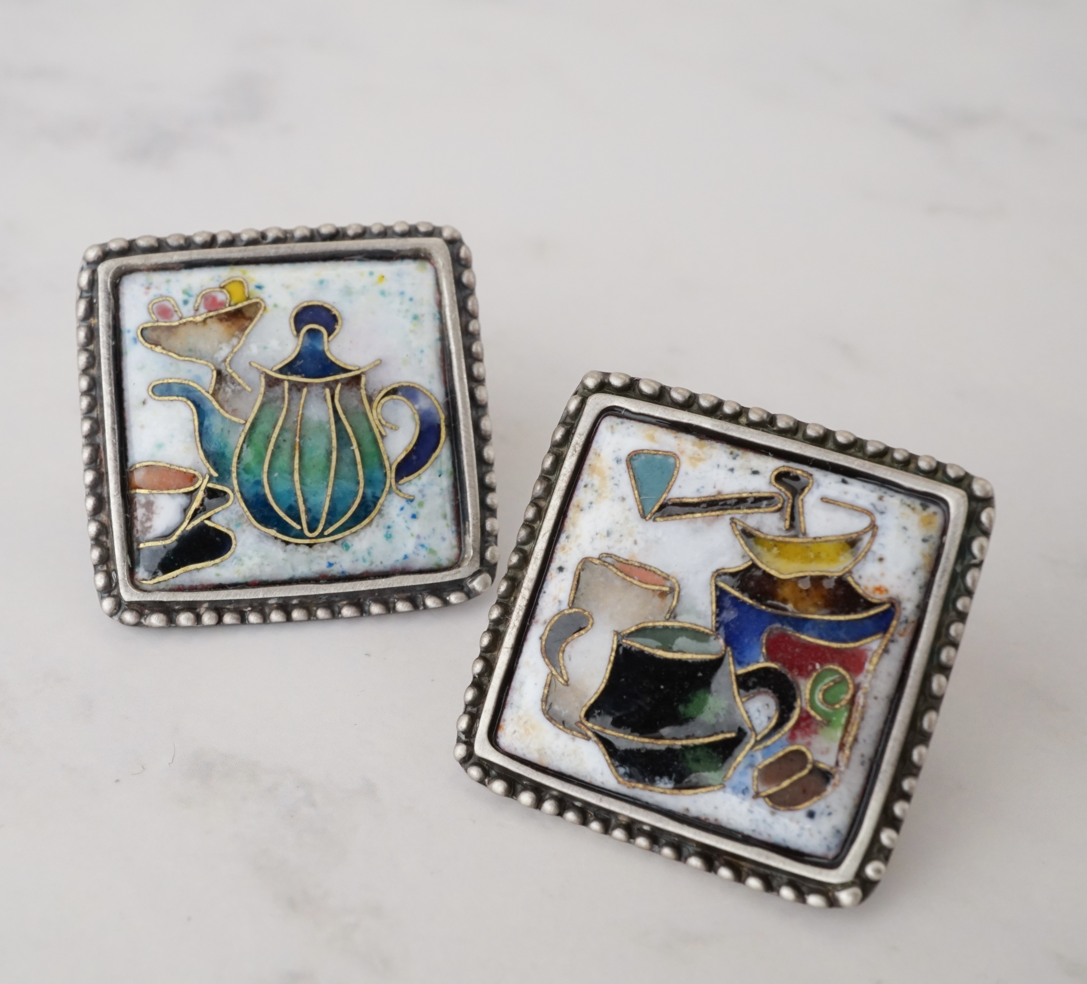 SV七宝ピンブローチ「break time」