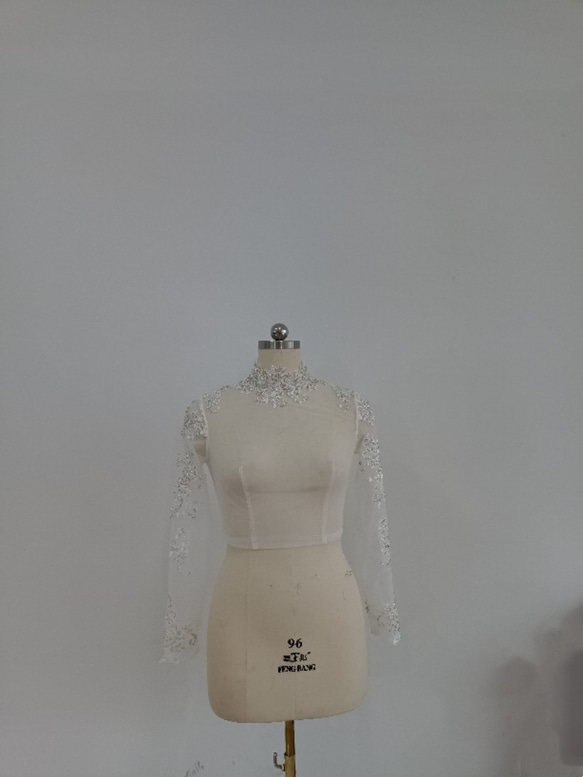 上品 なくるみボタン ハイネック レースボレロ トップス