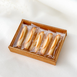 特集掲載 】ランチ風 ミニチュア サンドイッチ カツサンド / 樹脂粘土