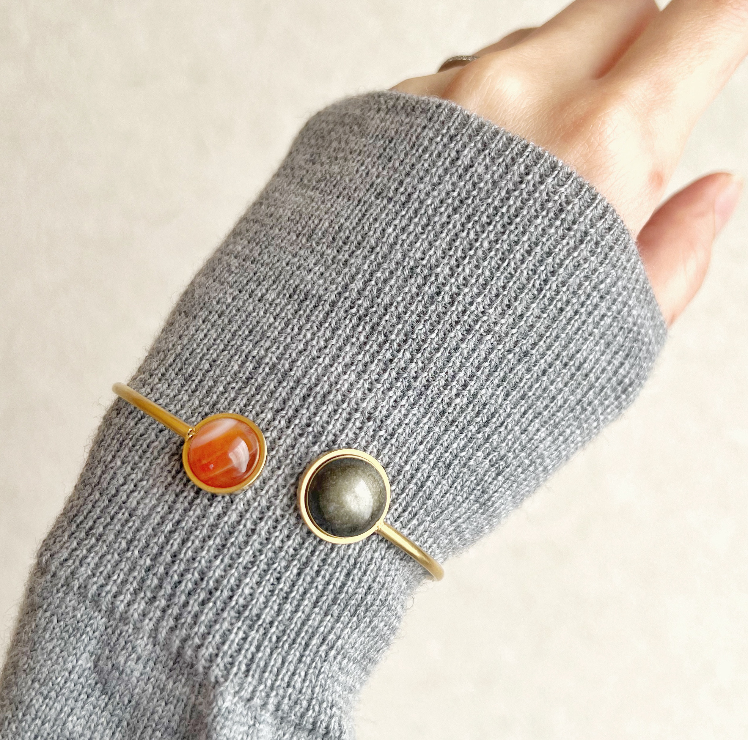 【JORIE】DOUBLE STONEバングル　カーネリアンサードオニキス×ゴールデンオブシディアン