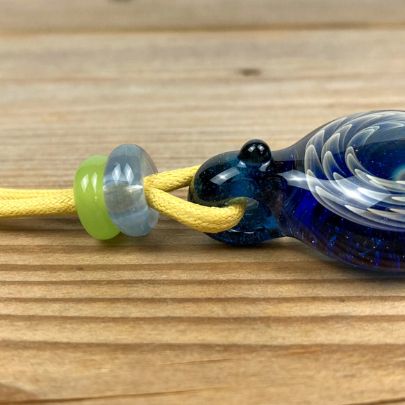 Fume Dot Helix Twist Glass  ボロシリケイトガラスペンダント WITF8 11枚目の画像