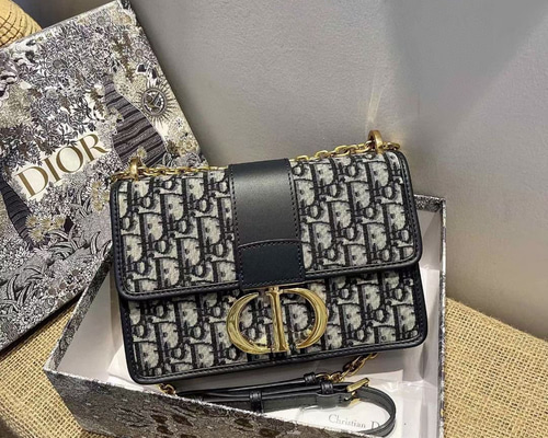 DIOR ショルダーバッグ ショルダーバッグ ミエ 通販 17139609｜Creema