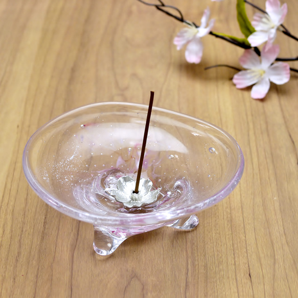 三つ足銀舞皿香立　桜（ピンク） 1枚目の画像