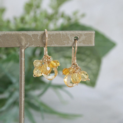 ももBijou de M リーフモチーフピアス(片耳用) シトリンのみ もも様専用Bijou de M リーフモチーフピアス(片耳用) シトリン